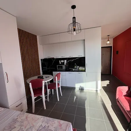 Apartman Golem 아파트 *