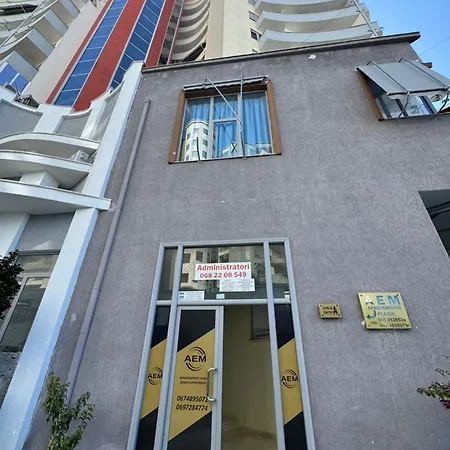 Apartman Golem 아파트 골렘
