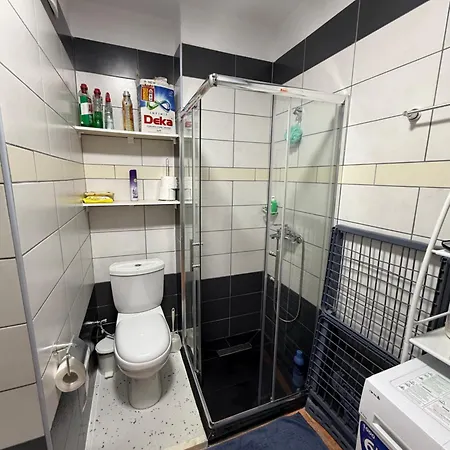 Apartman Golem 아파트 *