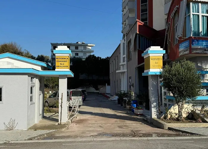 アパート Apartman Golem