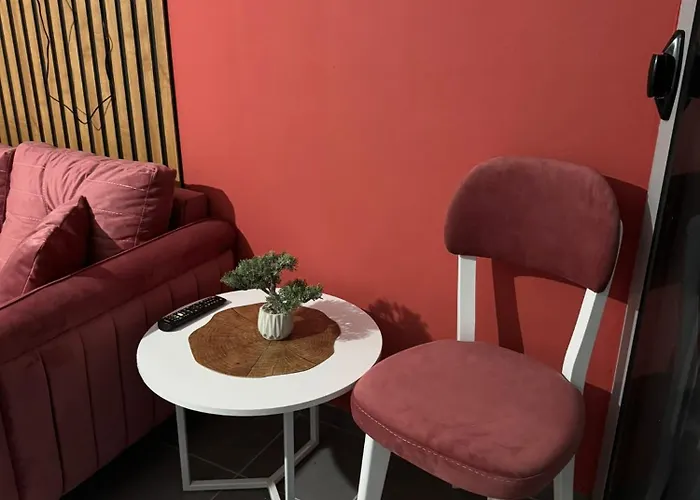 アパート Apartman Golem