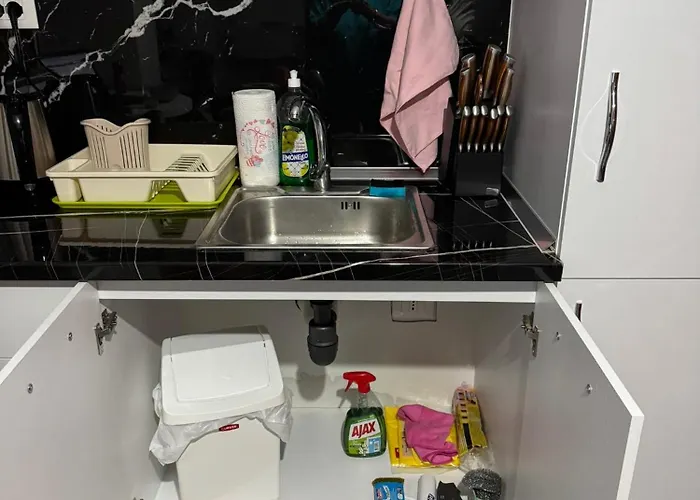 アパート Apartman Golem ゴーレム