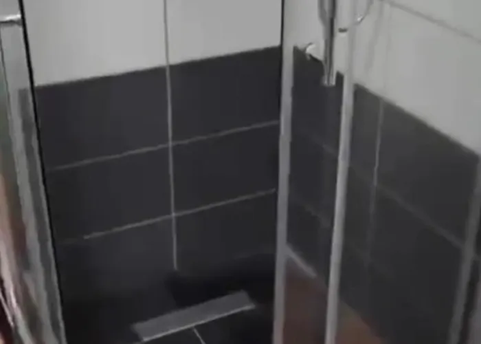 アパート Apartman Golem *